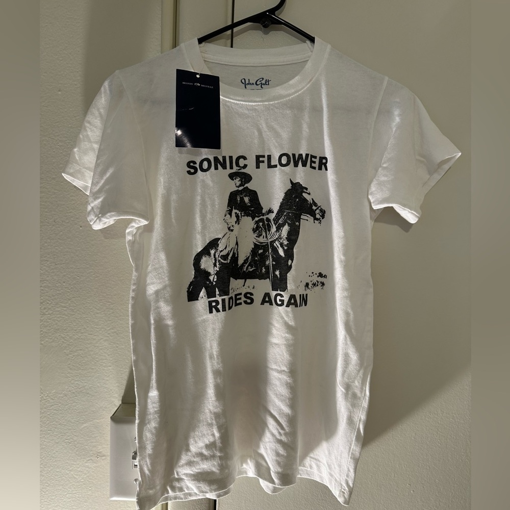 brandy melville t shirt